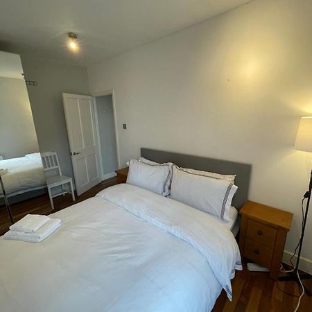 Spacious Flat Opposite The Oval Londres Extérieur photo