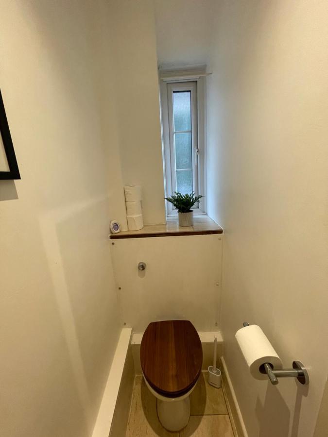 Spacious Flat Opposite The Oval Londres Extérieur photo