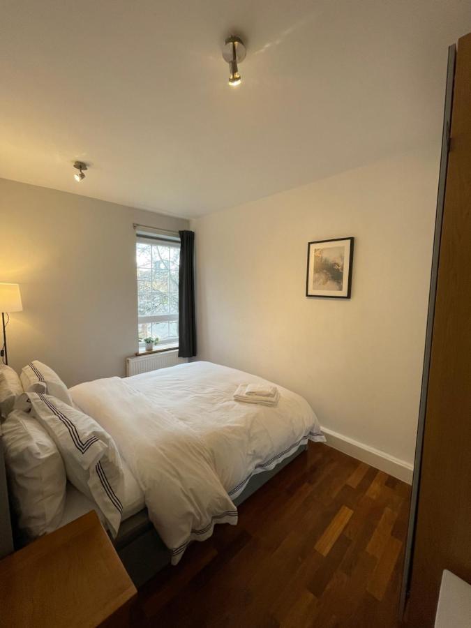 Spacious Flat Opposite The Oval Londres Extérieur photo